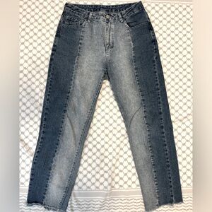DAZY Size M two tone split leg low rise jeans
